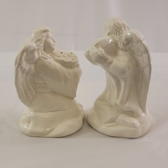 Vintage McConnell Talus Collectible Ceramic Angels Salt & Pepper Shaker Set - Picture 13 of 15